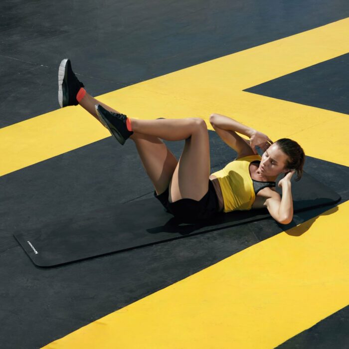 Gymnastic non slip mat for exercising 181 cm x 63 cm x 1 cm black (WNSP-BLAC) - Image 3